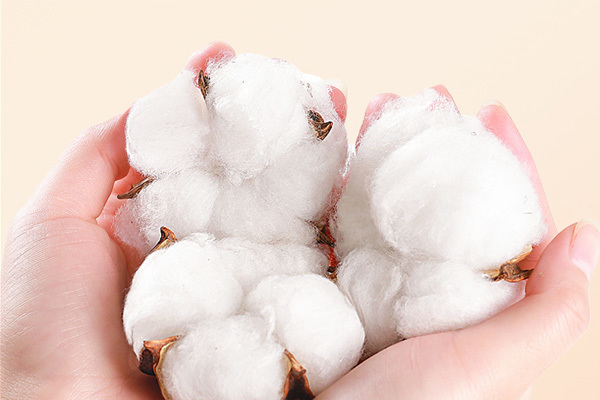 爲把企業做大(dà)做強，公司堅持科(kē)學發展觀